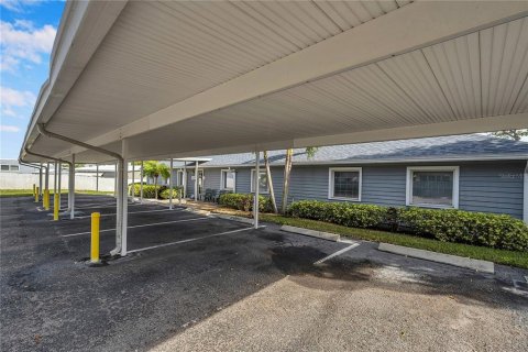 Immobilier commercial à vendre à Seminole, Floride: 636.38 m2 № 1411159 - photo 10