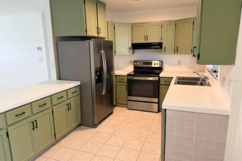 Villa ou maison à louer à Casselberry, Floride: 4 chambres, 139.35 m2 № 2353325 - photo 17