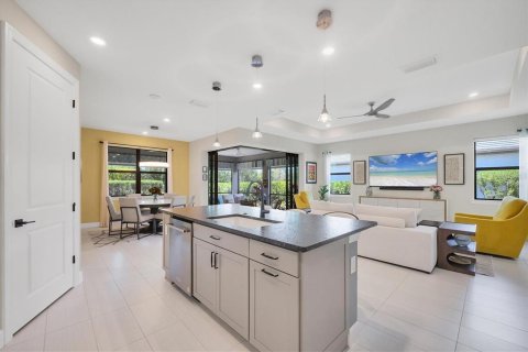 House in Bradenton, Florida 2 bedrooms, 180.04 sq.m. № 1828095 - photo 16