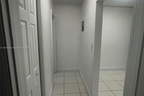Apartment in Fort Lauderdale, Florida 1 bedroom № 1944161 - photo 5