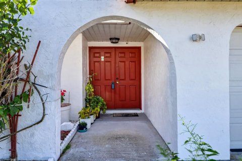 Купить виллу или дом в Киссимми, Флорида 9 комнат, 163.42м2, № 2432733 - фото 6