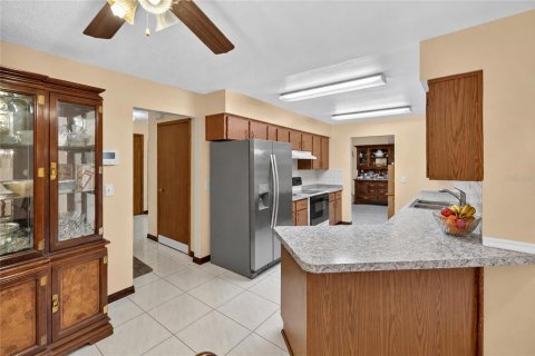 Купить виллу или дом в Киссимми, Флорида 9 комнат, 163.42м2, № 2432733 - фото 19