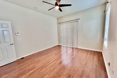 Casa en venta en Kissimmee, Florida, 4 dormitorios, 252.69 m2 № 1904354 - foto 5