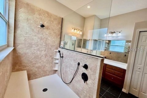 Casa en venta en Kissimmee, Florida, 4 dormitorios, 252.69 m2 № 1904354 - foto 6