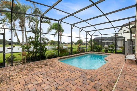 Casa en venta en Kissimmee, Florida, 4 dormitorios, 252.69 m2 № 1904354 - foto 10