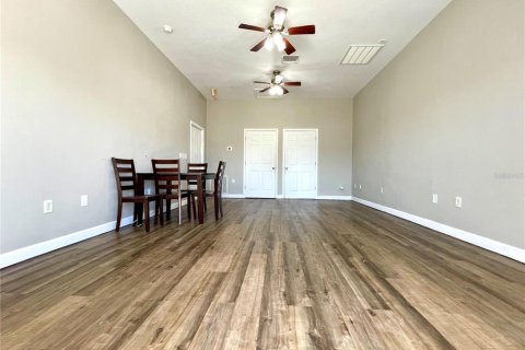Commercial property in Summerfield, Florida 320.51 sq.m. № 1651420 - photo 9