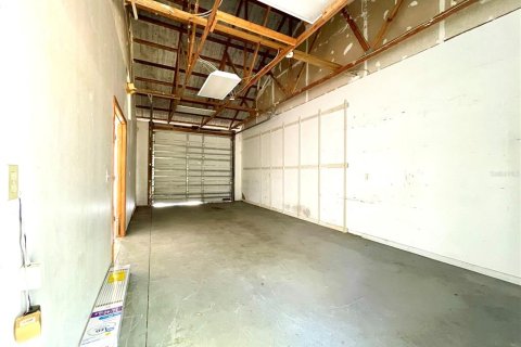 Commercial property in Summerfield, Florida 320.51 sq.m. № 1651420 - photo 22