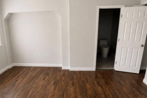 Apartment in West Park, Florida 1 bedroom, 46.45 sq.m. № 2243452 - photo 16