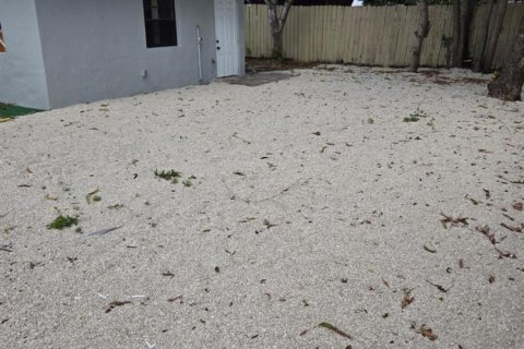 Apartment in West Park, Florida 1 bedroom, 46.45 sq.m. № 2243452 - photo 10