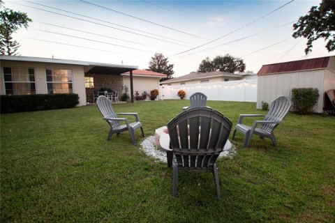 House in Clearwater, Florida 2 bedrooms, 95.69 sq.m. № 1915510 - photo 24