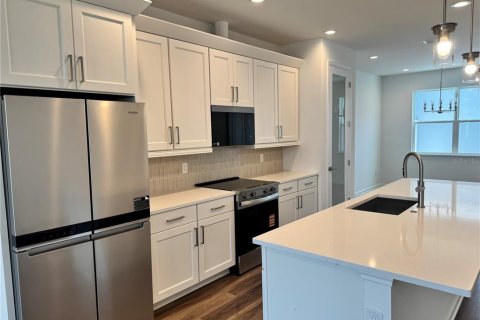 Touwnhouse à vendre à Apopka, Floride: 3 chambres, 172.52 m2 № 2150349 - photo 9