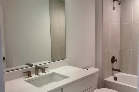 Touwnhouse à vendre à Apopka, Floride: 3 chambres, 172.52 m2 № 2150349 - photo 16