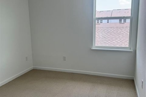 Touwnhouse à vendre à Apopka, Floride: 3 chambres, 172.52 m2 № 2150349 - photo 13