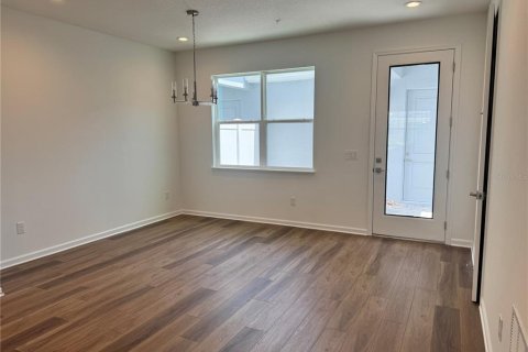 Touwnhouse à vendre à Apopka, Floride: 3 chambres, 172.52 m2 № 2150349 - photo 5