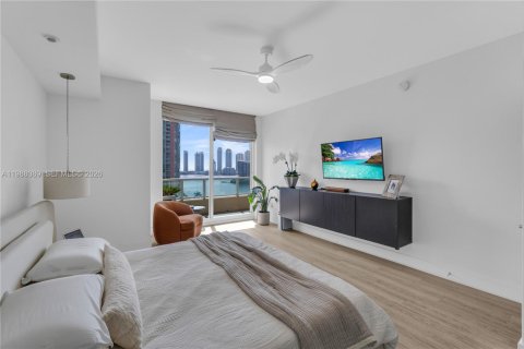 Снять в аренду кондоминиум в Авентура, Флорида 3 спальни, 153.29м2, № 2064372 - фото 24