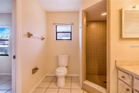 Снять в аренду квартиру в Лейкленд, Флорида 4 комнаты, 118.08м2, № 2201890 - фото 16