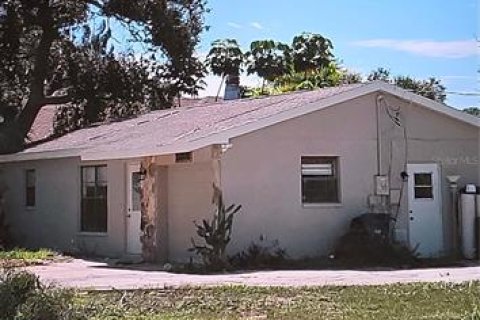 House in Venice, Florida 3 bedrooms, 95.88 sq.m. № 2101801