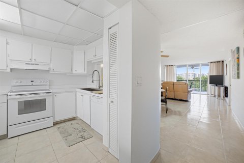 Copropriété à vendre à Lauderhill, Floride: 2 chambres, 117.06 m2 № 2241844 - photo 3