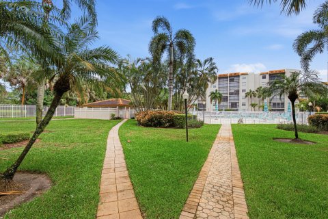 Copropriété à vendre à Lauderhill, Floride: 2 chambres, 117.06 m2 № 2241844 - photo 29
