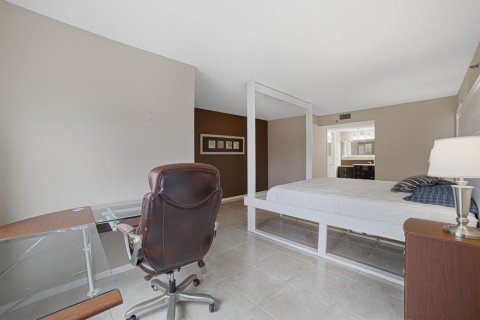 Copropriété à vendre à Lauderhill, Floride: 2 chambres, 117.06 m2 № 2241844 - photo 13