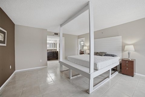 Copropriété à vendre à Lauderhill, Floride: 2 chambres, 117.06 m2 № 2241844 - photo 12