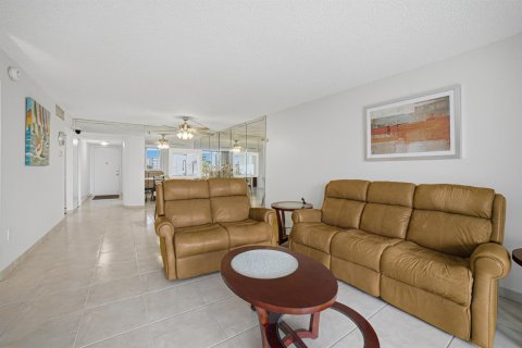 Copropriété à vendre à Lauderhill, Floride: 2 chambres, 117.06 m2 № 2241844 - photo 8