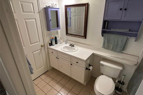 Condo in Orlando, Florida, 1 bedroom  № 2235166 - photo 12