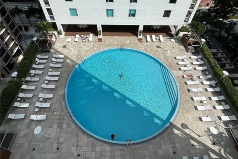 Condominio en venta en Miami, Florida, 2 dormitorios, 111.48 m2 № 2017951 - foto 20