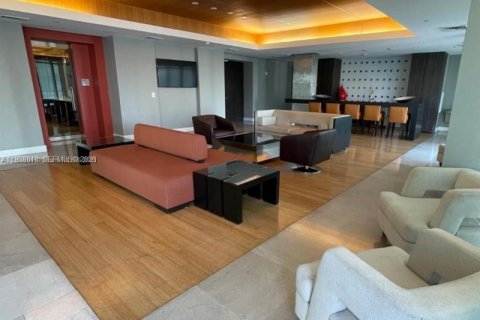 Condominio en venta en Miami, Florida, 2 dormitorios, 111.48 m2 № 2017951 - foto 21