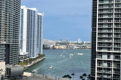 Condominio en venta en Miami, Florida, 2 dormitorios, 111.48 m2 № 2017951 - foto 16