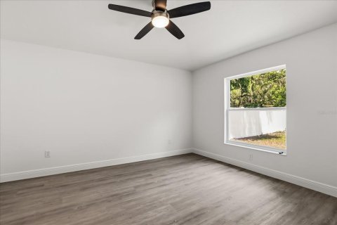 Villa ou maison à vendre à Leesburg, Floride: 4 chambres, 142.23 m2 № 2138699 - photo 11