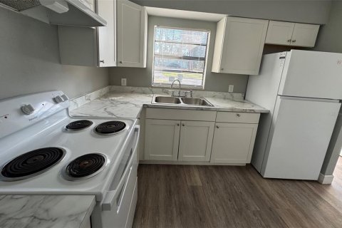 Apartment in Gainesville, Florida 2 bedrooms, 86.4 sq.m. № 1880583 - photo 4