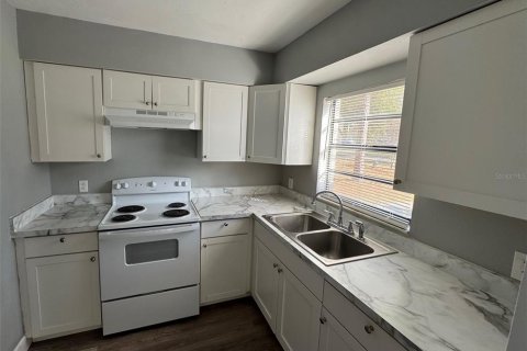 Apartment in Gainesville, Florida 2 bedrooms, 86.4 sq.m. № 1880583 - photo 3