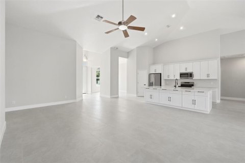 Villa ou maison à vendre à Orlando, Floride: 4 chambres, 237.46 m2 № 2201213 - photo 14