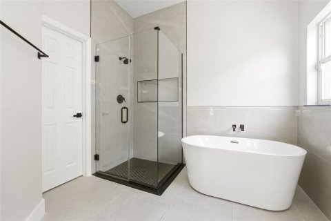 Villa ou maison à vendre à Orlando, Floride: 4 chambres, 237.46 m2 № 2201213 - photo 30