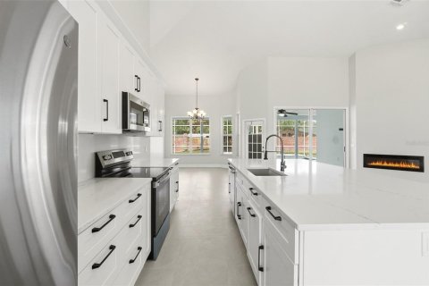 Villa ou maison à vendre à Orlando, Floride: 4 chambres, 237.46 m2 № 2201213 - photo 20