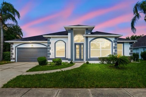 Villa ou maison à vendre à Orlando, Floride: 4 chambres, 237.46 m2 № 2201213 - photo 2