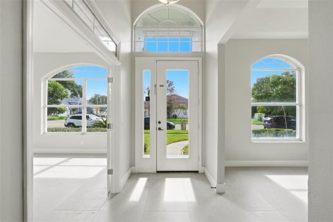 Villa ou maison à vendre à Orlando, Floride: 4 chambres, 237.46 m2 № 2201213 - photo 5