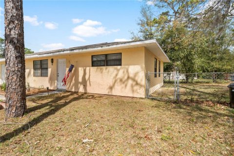 Commercial property in Homosassa, Florida 4 bedrooms, 142.7 sq.m. № 1618003 - photo 27