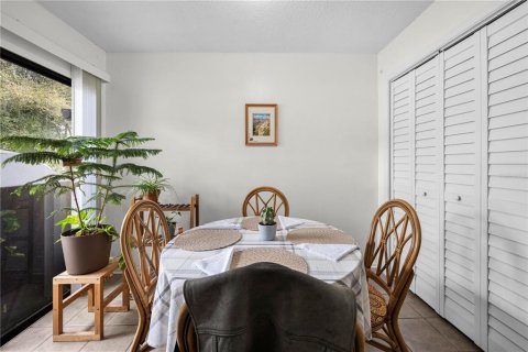 Commercial property in Homosassa, Florida 4 bedrooms, 142.7 sq.m. № 1618003 - photo 11