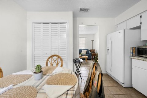 Commercial property in Homosassa, Florida 4 bedrooms, 142.7 sq.m. № 1618003 - photo 14