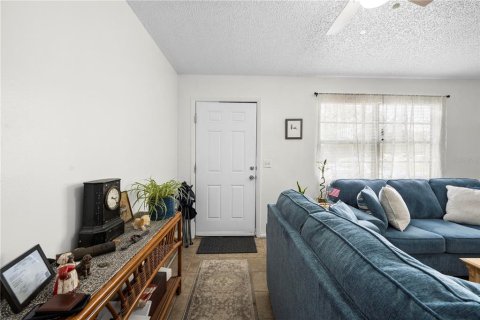Commercial property in Homosassa, Florida 4 bedrooms, 142.7 sq.m. № 1618003 - photo 4