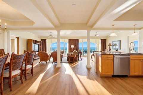Condo in Palm Coast, Florida, 4 bedrooms  № 2379794 - photo 25