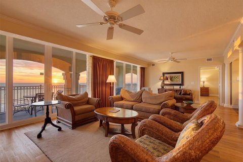 Condo in Palm Coast, Florida, 4 bedrooms  № 2379794 - photo 18