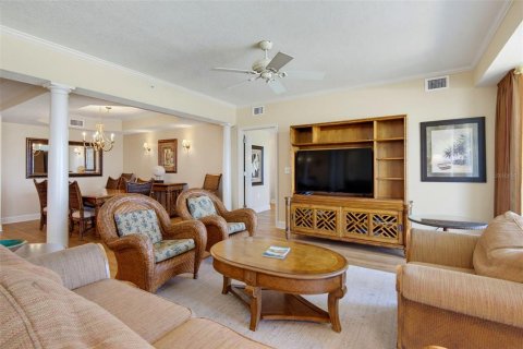 Condo in Palm Coast, Florida, 4 bedrooms  № 2379794 - photo 20