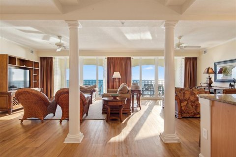 Condo in Palm Coast, Florida, 4 bedrooms  № 2379794 - photo 22