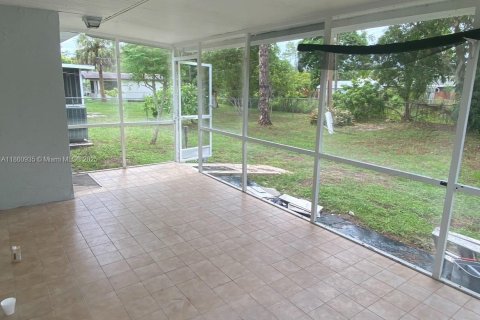 Casa en alquiler en Naples, Florida, 3 dormitorios № 1891223 - foto 14