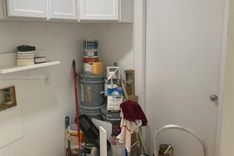 Casa en alquiler en Naples, Florida, 3 dormitorios № 1891223 - foto 6