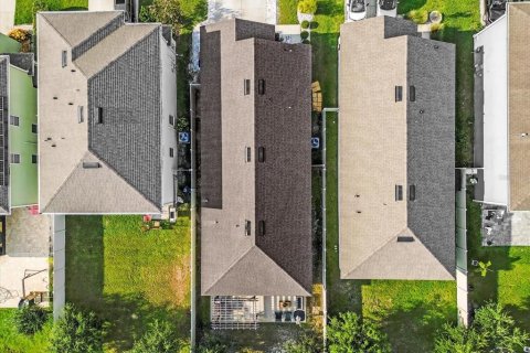 Casa en alquiler en Kissimmee, Florida, 3 dormitorios, 153.38 m2 № 1918373 - foto 26