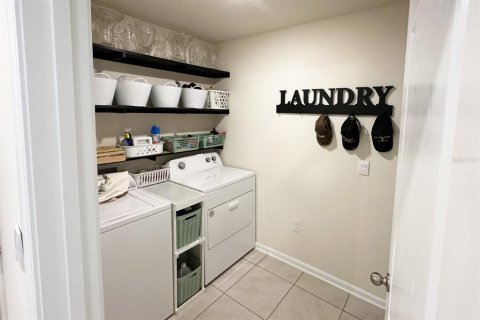 Купить виллу или дом в Палм-Кост, Флорида 3 комнаты, 219.53м2, № 1840401 - фото 24